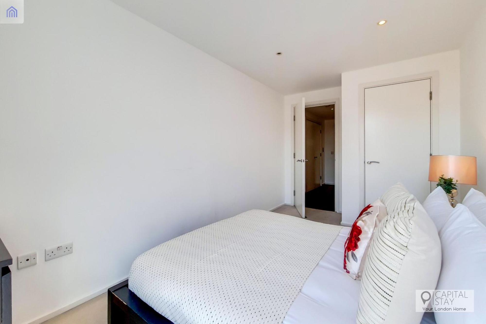 Excel - One Bed Appartement