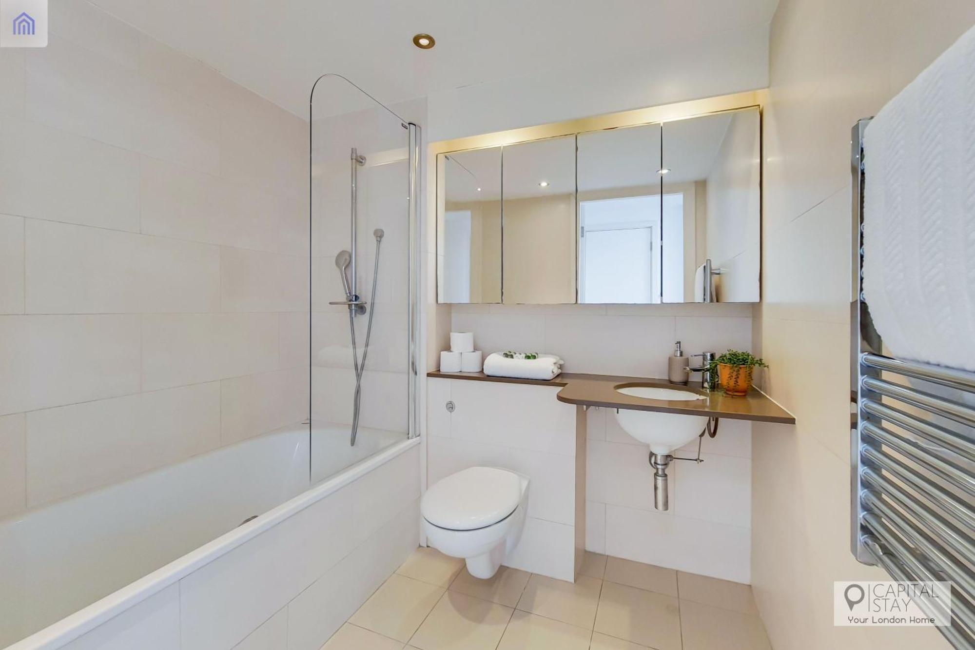 Excel - One Bed Londen